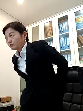 ialnuyoa_h Live XXX-Chat