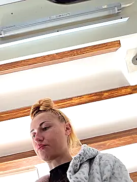 โชว์เว็บแคมของ kylie_blck