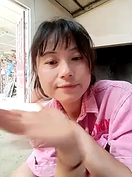 linda_bae00 现场XXX聊天