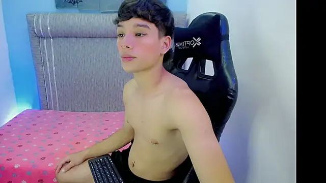 Angelito_66 – Naživo XXX chat