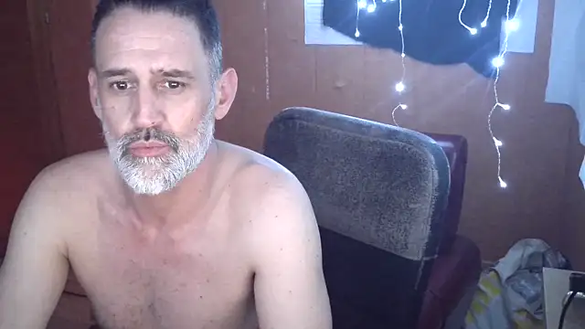 Lia_Y_PatrickX – Naživo XXX chat