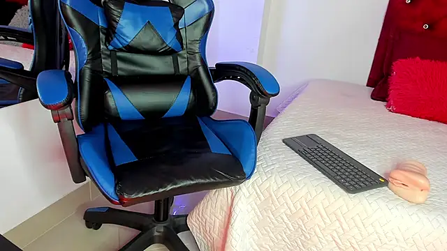 Liamsubtle01 Adlı Modelin Canlı XXX Sohbeti