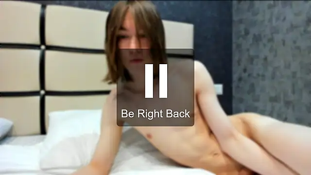 โชว์เว็บแคมของ kr1sfemboy