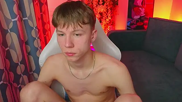 Онлайн чат XXX cuMte_boy