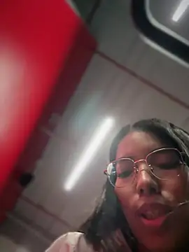 SheenaBrooke 라이브 XXX 채팅