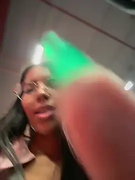 SheenaBrooke élő XXX-chatje