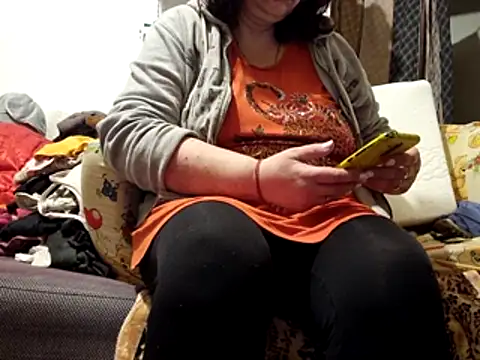 Samantha_Squirt@xh élő XXX-chatje