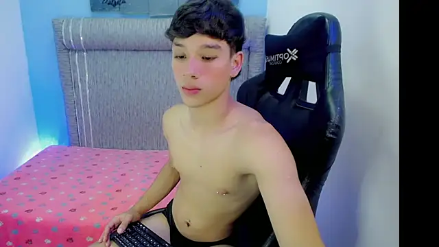 Angelito_66 webcam show