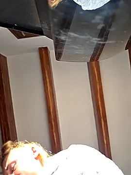 XXX chat uživo modela kylie_blck