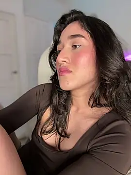 julieta_jhonss' Live XXX Chat