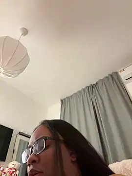 Chaniita 现场XXX聊天