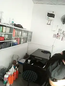 Ivy_Trix2's Live XXX Chat