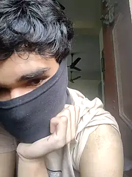 yourruru Show in webcam