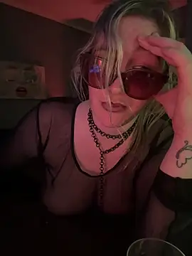 Živý XXX chat Granlady7