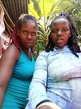 holygrail001 webcam show