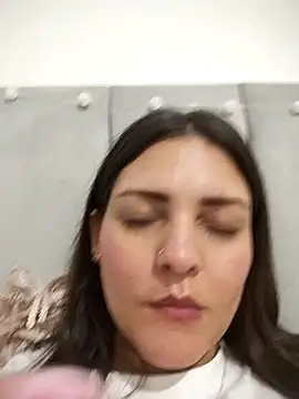 Živý XXX chat Mia_Hampton