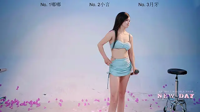 NEW-DAYn Live XXX chat