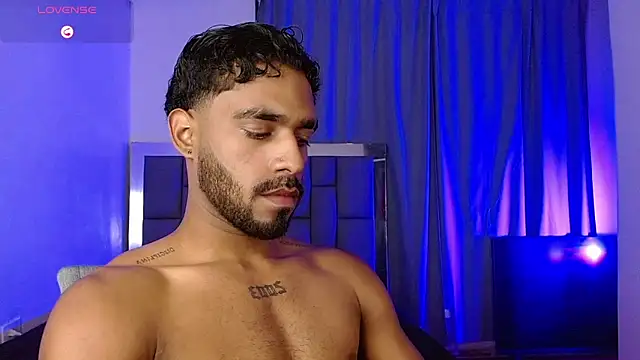 Christian_thor 라이브 XXX 채팅