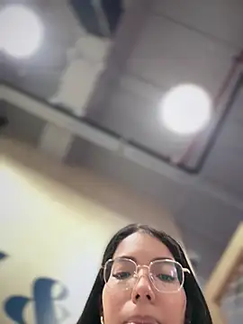 SheenaBrooke webkamerás műsora