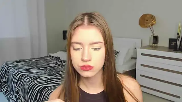 Chat XXX Live Erica_Kiss