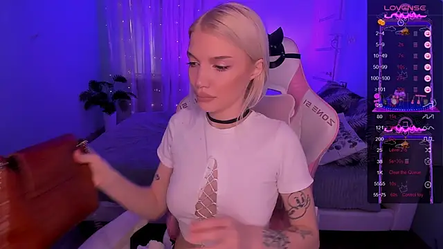 AnyaTaylor_'s Webcam Show