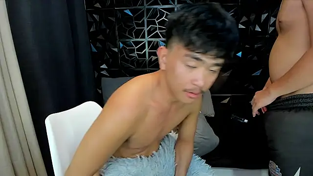 xlovercutietwink Pertunjukan Webcam