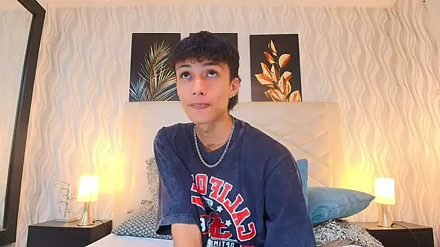 Lean_Portman Webcam show