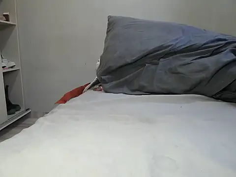 KinkyJXxX's Live XXX Chat