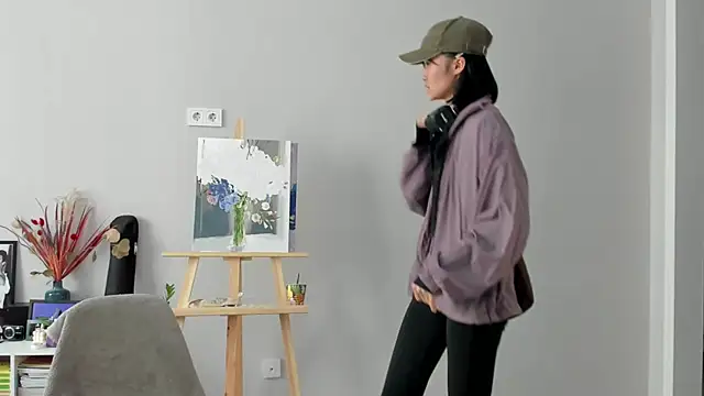 ailey_chao Adlı Modelin Canlı XXX Sohbeti