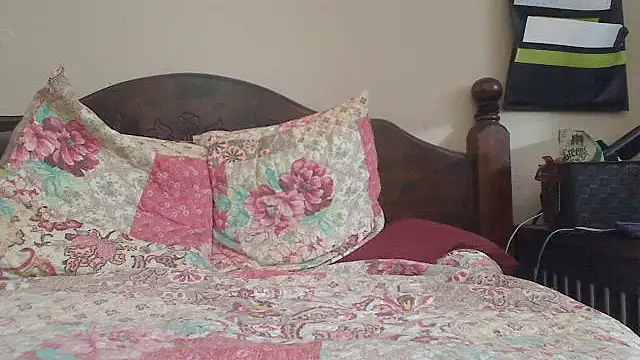 Chatroom XXX en direct de Ireallysquirt