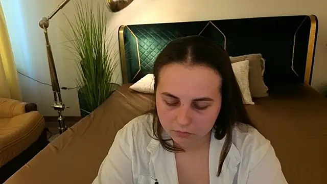 MikaFoxy's Webcam Show