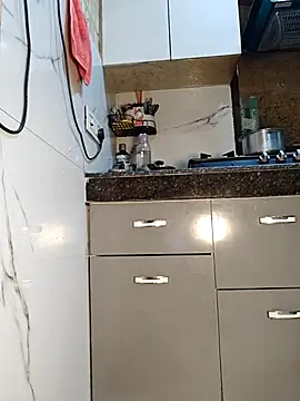 ZeharSiAda Adlı Modelin Canlı XXX Sohbeti