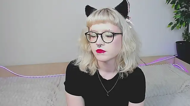 Онлайн чат XXX EdythElswick