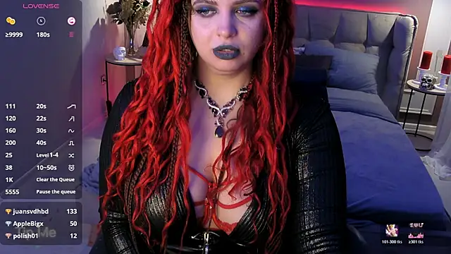 Miss_Maya_Mils' Live XXX Chat