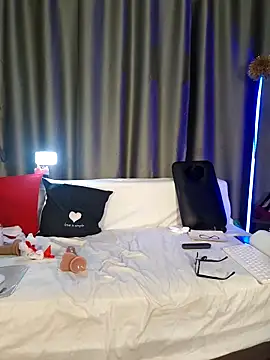 Milforja Chat XXX in diretta