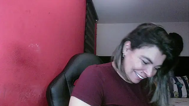 دردشة charlotedoll الجنسية المباشرة