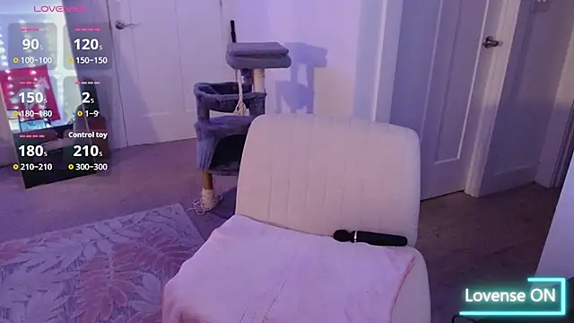 Chatroom XXX en direct de FoxyMillie