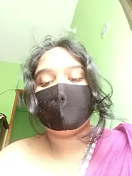 Aruna-1's Live XXX Chat