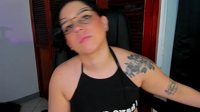 Dubraska_Rubio: онлайн-секс-чат