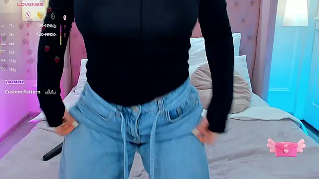 CassieRide's Live XXX Chat