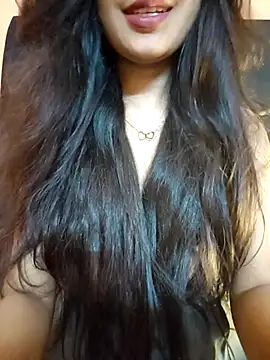 Rakhiii12's Live XXX Chat