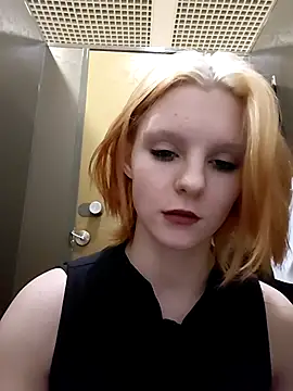 Chat +18 de NinaParri ao vivo