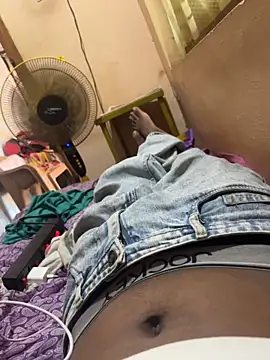 jiwoox's Webcam Show