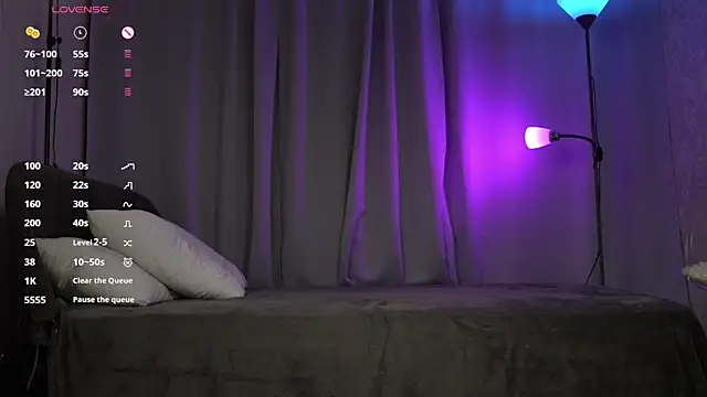 Good_Barbie élő XXX-chatje