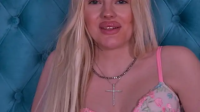 NadineBonita: онлайн-секс-чат