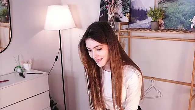 Show modela CherlyGuss na web-kameri