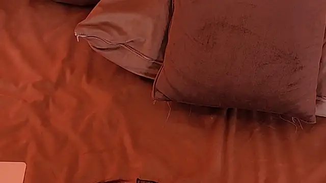 RubyLuxee Live XXX-Chat