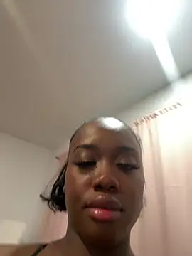 London_xo: онлайн-секс-чат