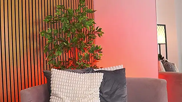 Avril_Cyrus élő XXX-chatje