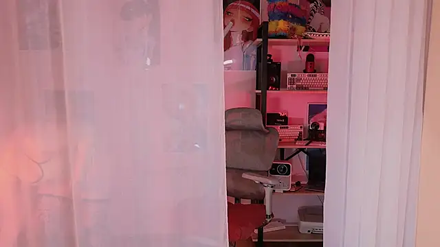 carolina_elf Chat XXX live